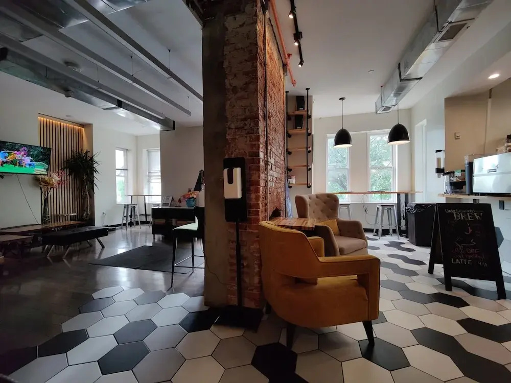 U Street Capsule Hostel