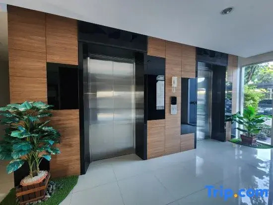 Family Suit 2 Bedrooms 2 Bathrooms in Chiang Mai