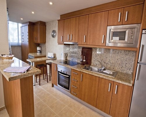 Ramada Hotel&Suites Marina del Rey, 29649 Málaga, Spain