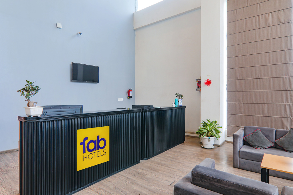 Super Townhouse Gomti Nagar Matiyari