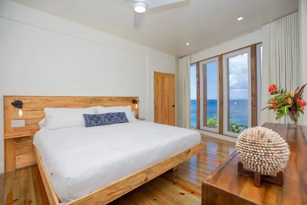 Wow! Views and more, fantastic 2 bedroom in West End - Villa Agua apts