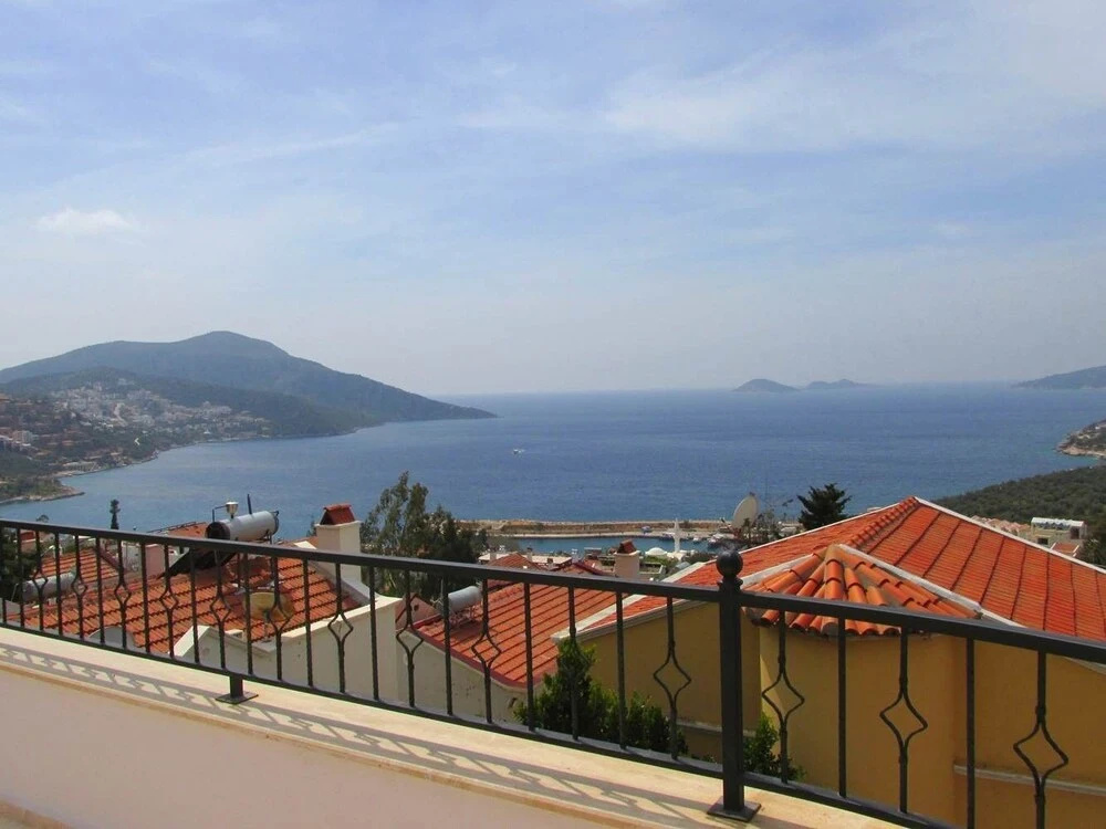 Villa Honeysuckle