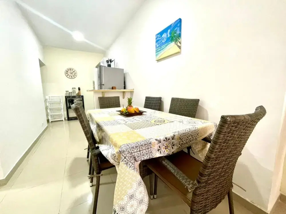Apartamento 2CBM-1 Cerca al Mar con Wifi