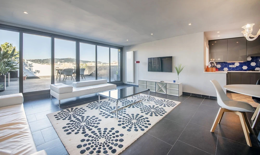 You Stylish Penthouse Apartment