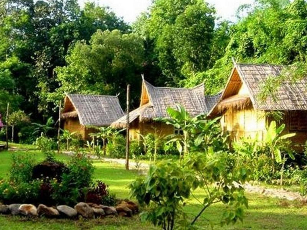 Phuiyara Resort
