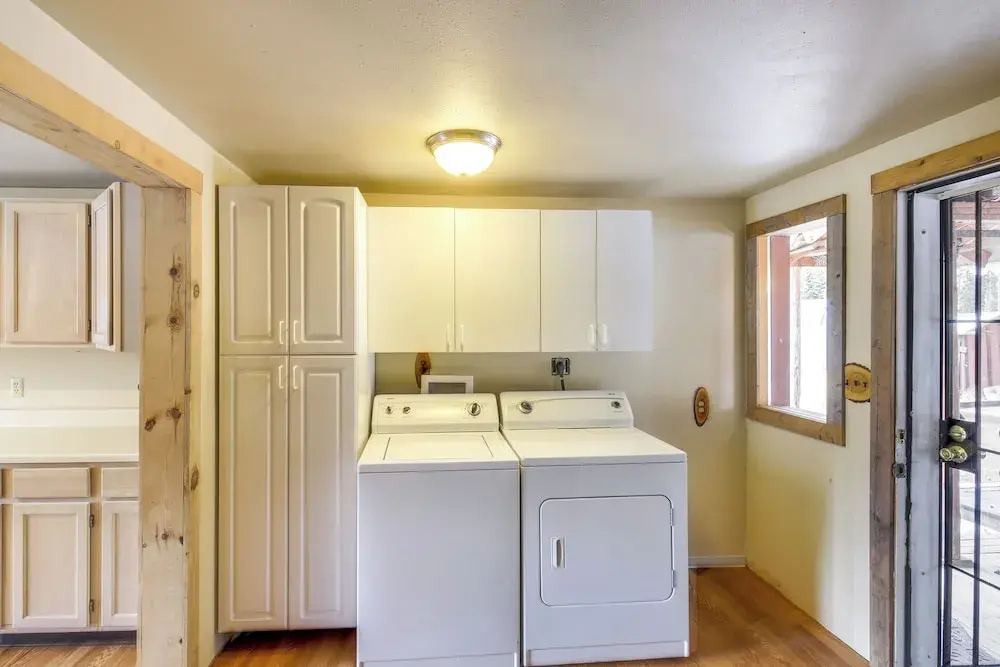 Hike, Bike & Boat: Cabin w/ Dock on Seeley Lake!