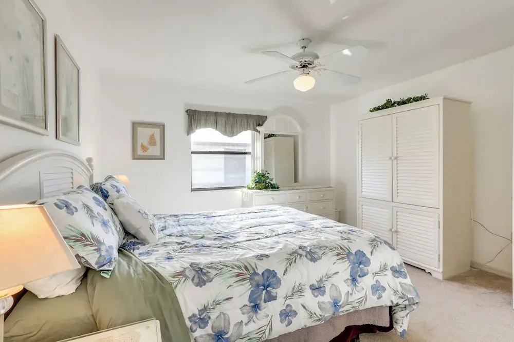Pool Access and Screened Porch Sebring Villa