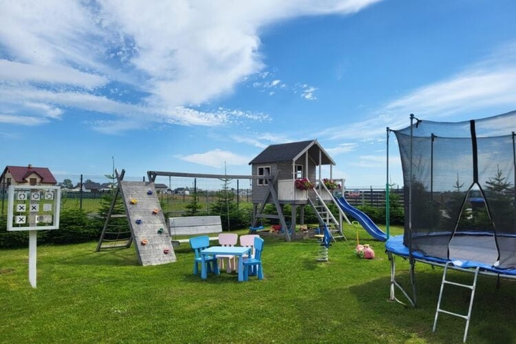 Comfortable premium class apartment, shared swimming pool, Gaski