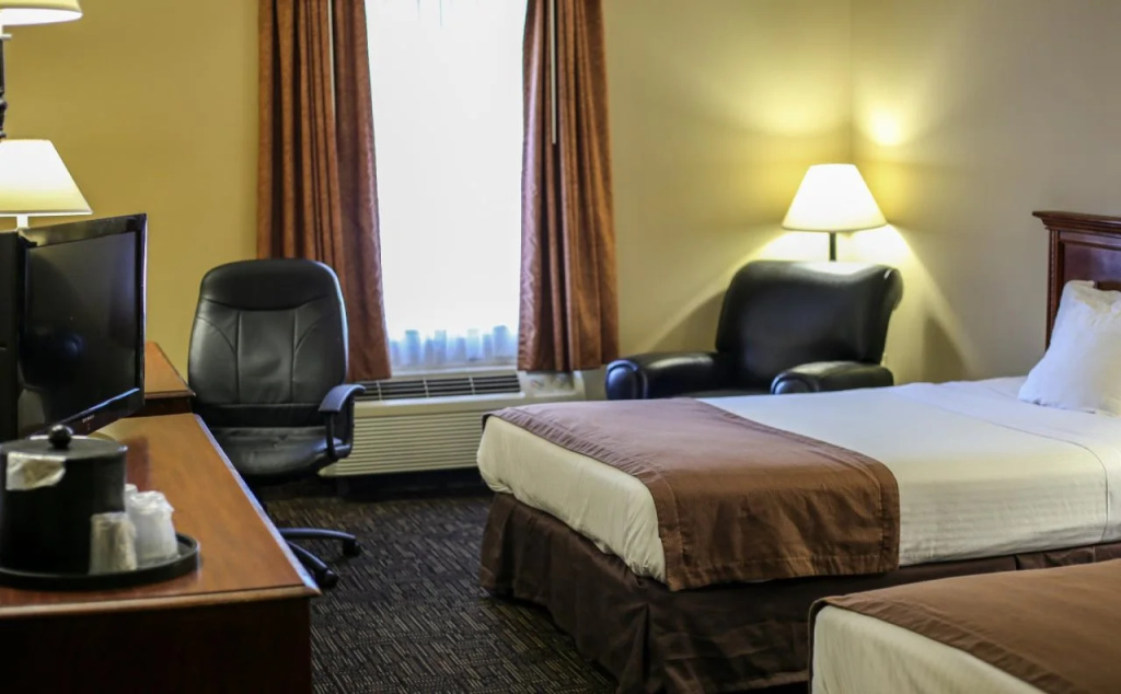 Breckinridge Inn
