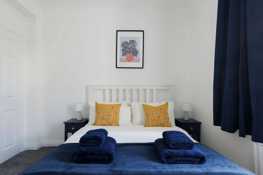Two bed Apartment With Sea Views in Bognor Regis