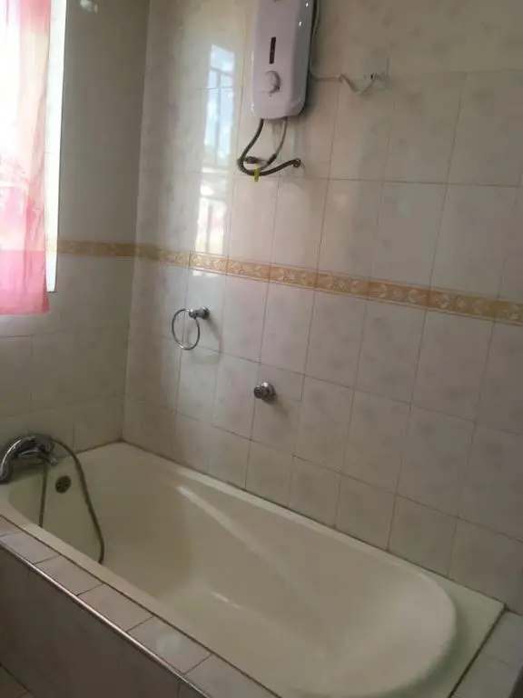 Kiverly Hotel