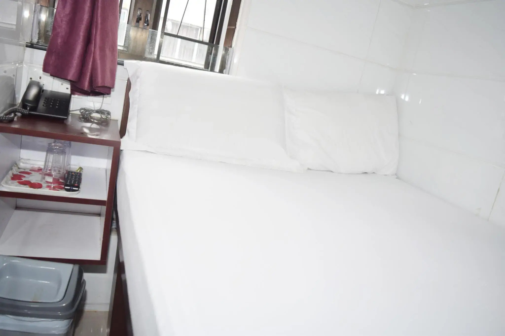 Pay-Less Guesthouse (7/F A9)