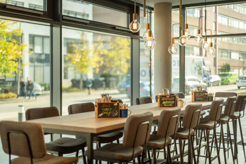 Holiday Inn - the niu, Mesh Stuttgart Messe by IHG