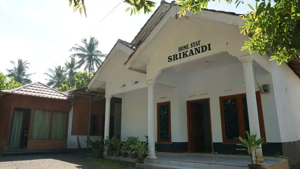 Hotel O Homestay Srikandi Pulau Merah BeachNearPantai Pancer