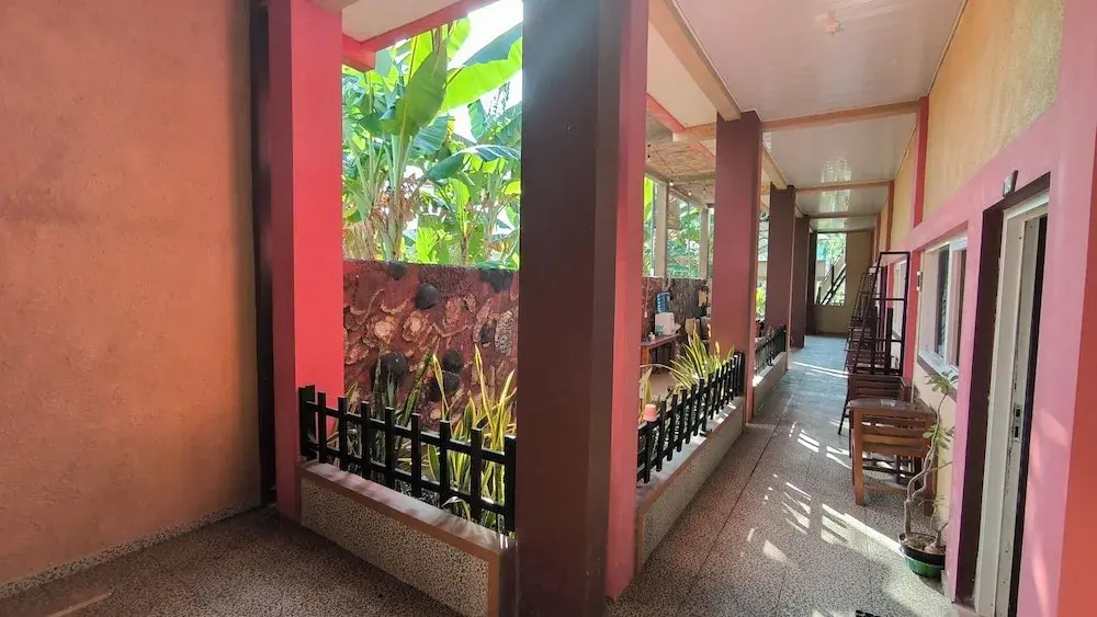 New Lishafa Guesthouse