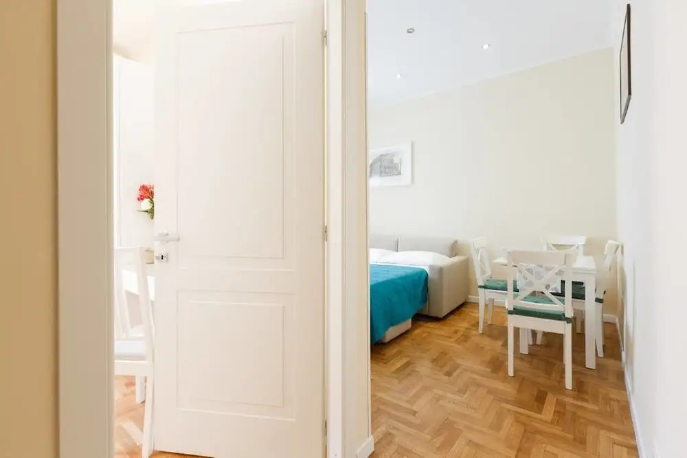 Coliseum View Holiday Home