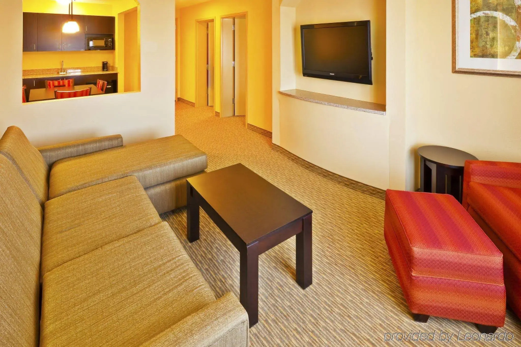 Holiday Inn Express Nashville-Opryland by IHG