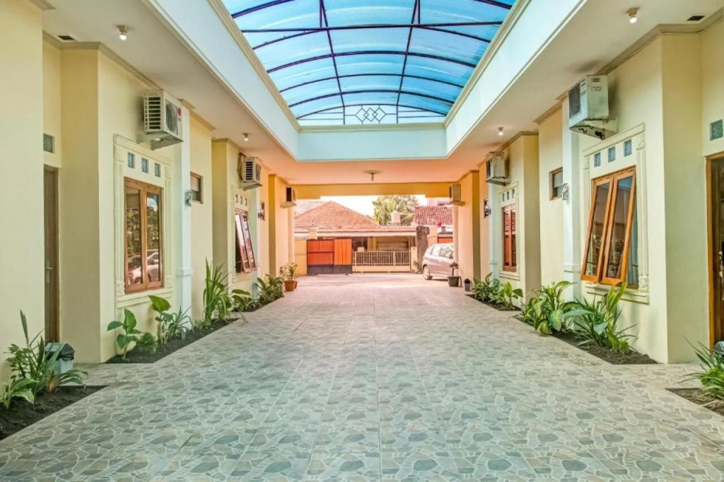 OYO 3831 Pelangi Residence Syariah