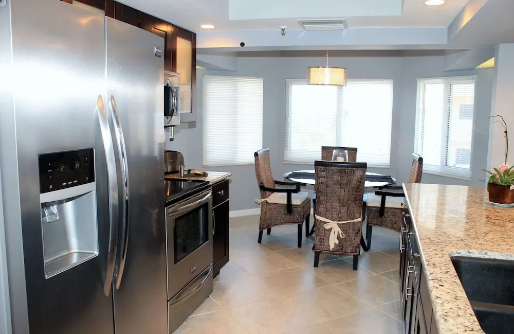 Beach Cottage 2301