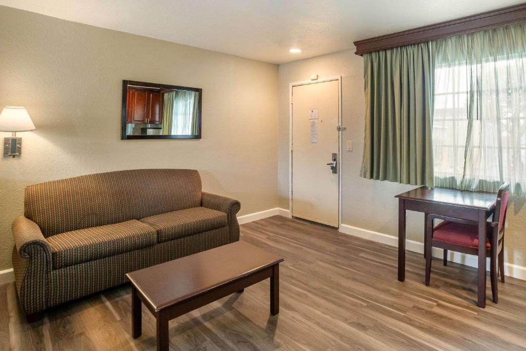 Quality Inn & Suites El Cajon San Diego East