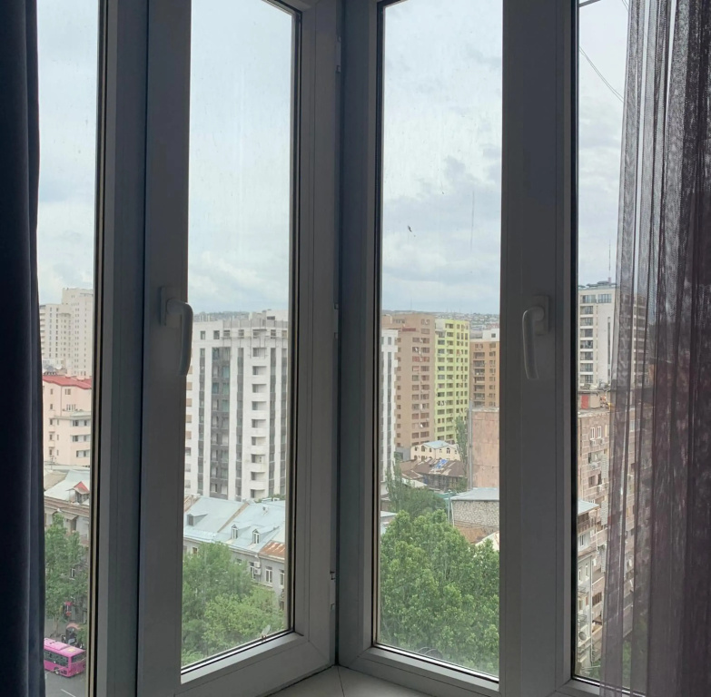 Cozy apartment near Republic Square