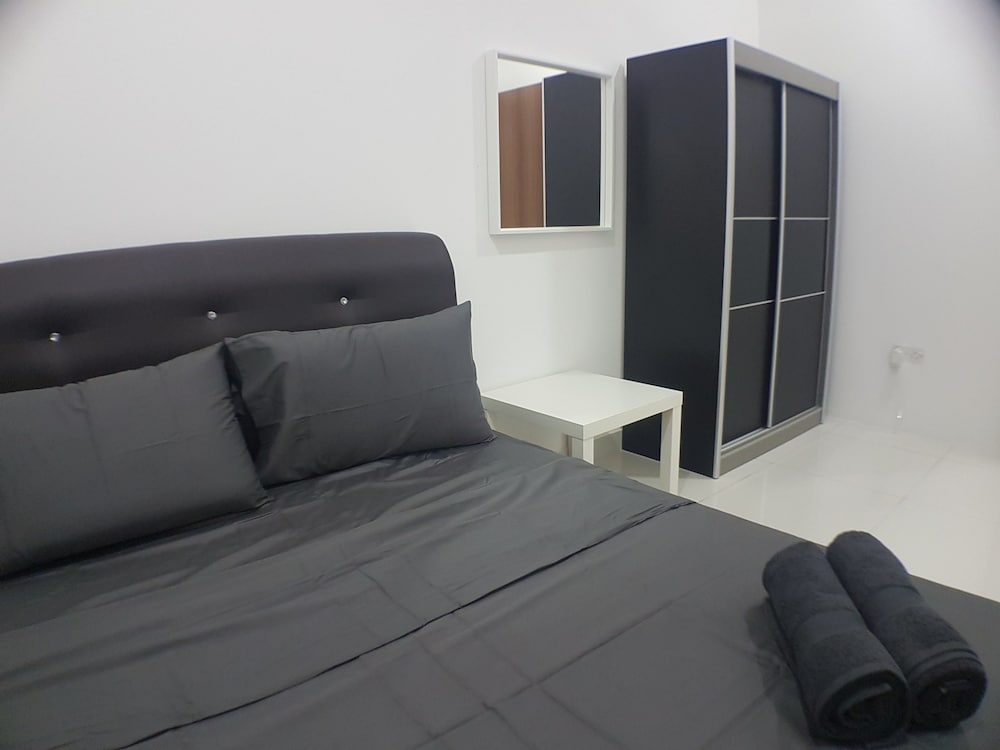 My Casa Spacious Apartment Near KLCC