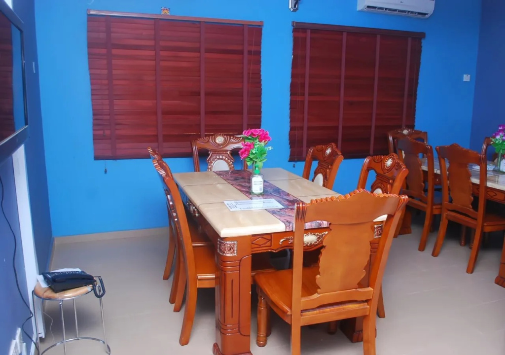 Hillberry Suites