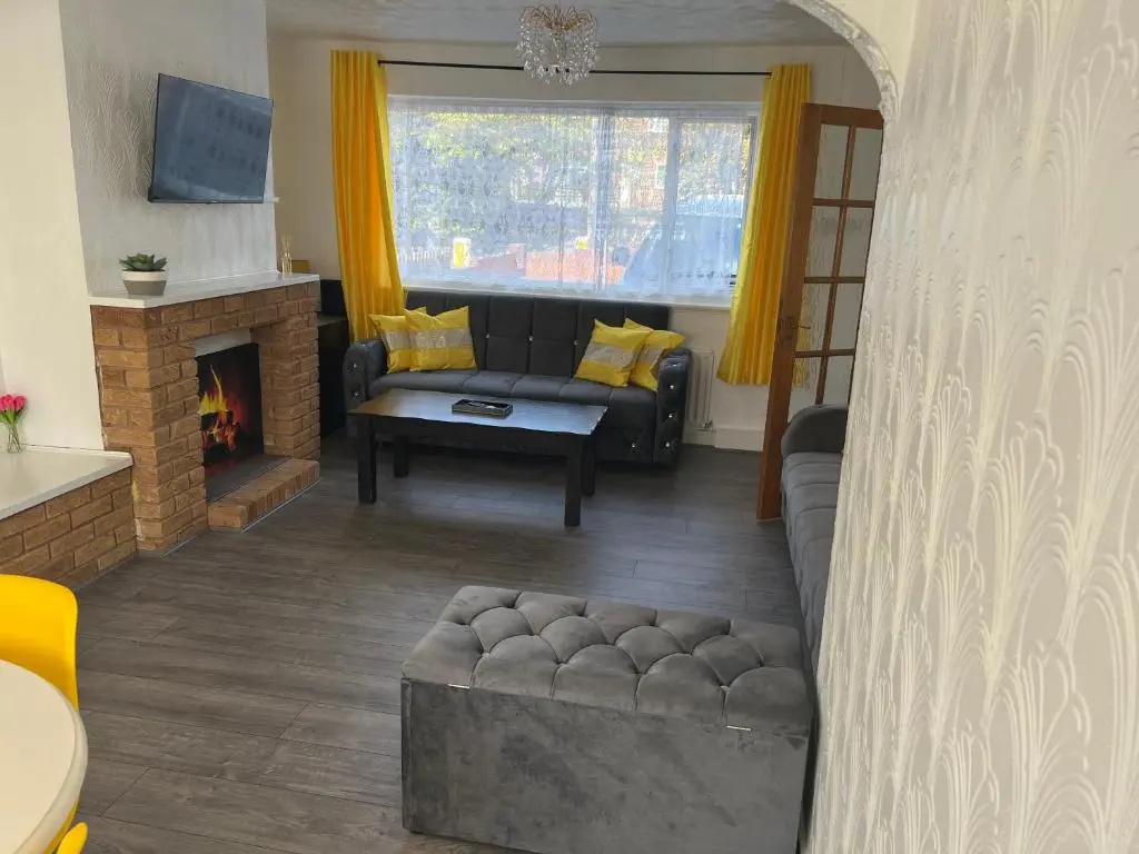 Cosy House Near lea Hall Train Station bhx nec nia