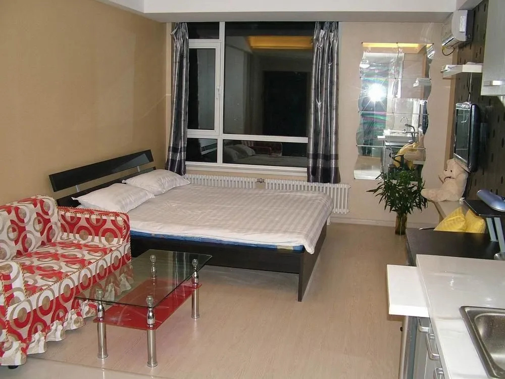 Dalian Binyuan Express Hotel