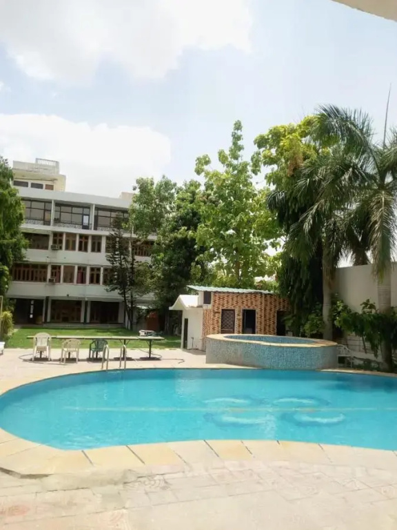 New Peacock Resort