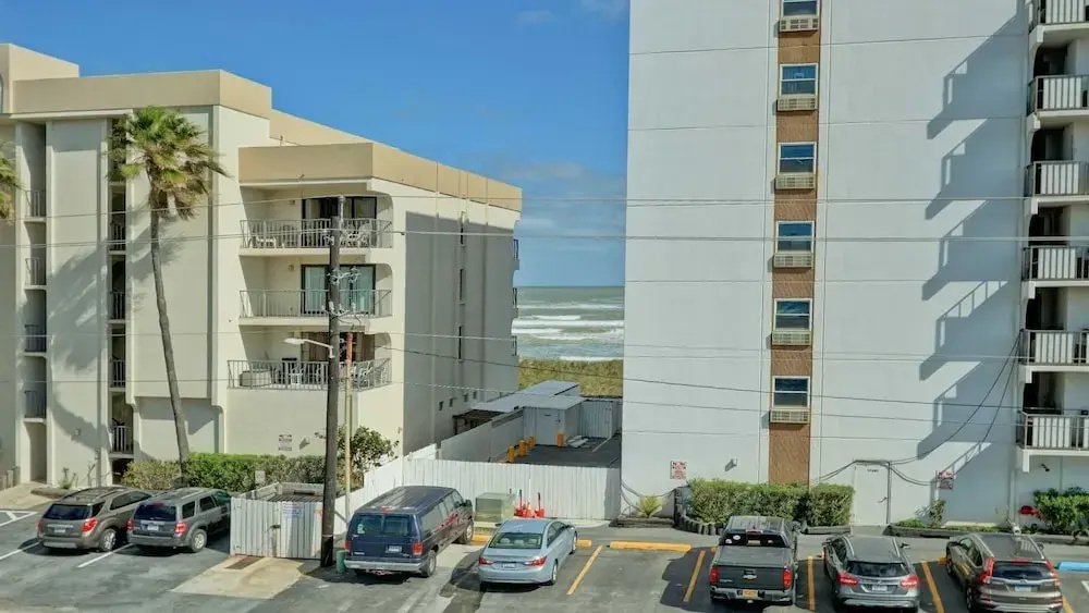 Morningbreeze 1302 2 Bedroom Condo by RedAwning
