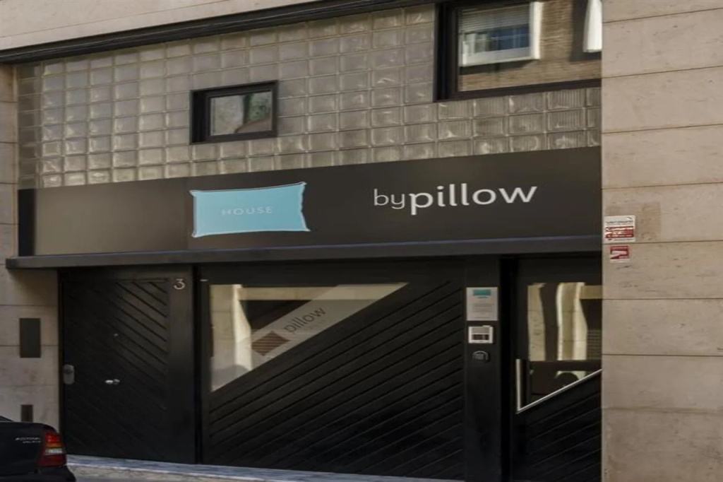 BYPILLOW House