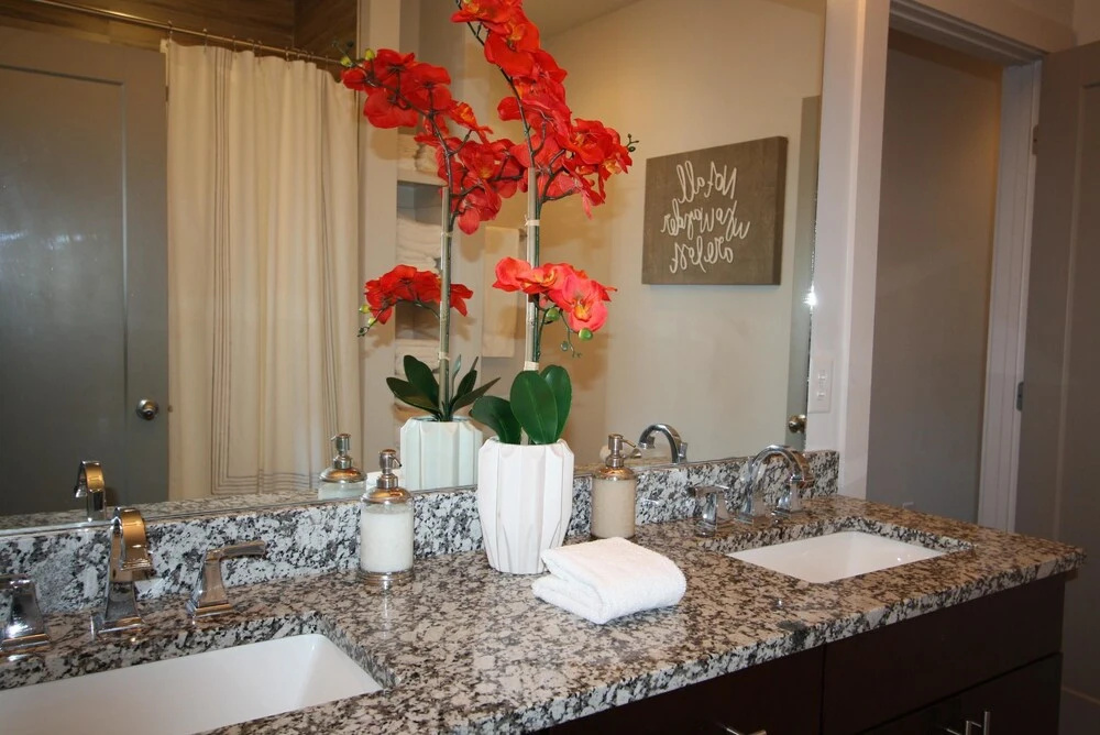 Ultimate Bach PAD Near Downtown W/rooftop Terrace Group Friendly - NPP