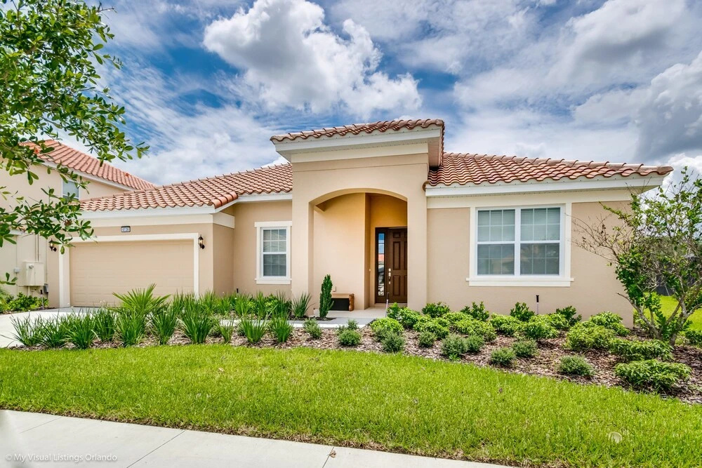 Solterra - 6136 Broad Oak Drive