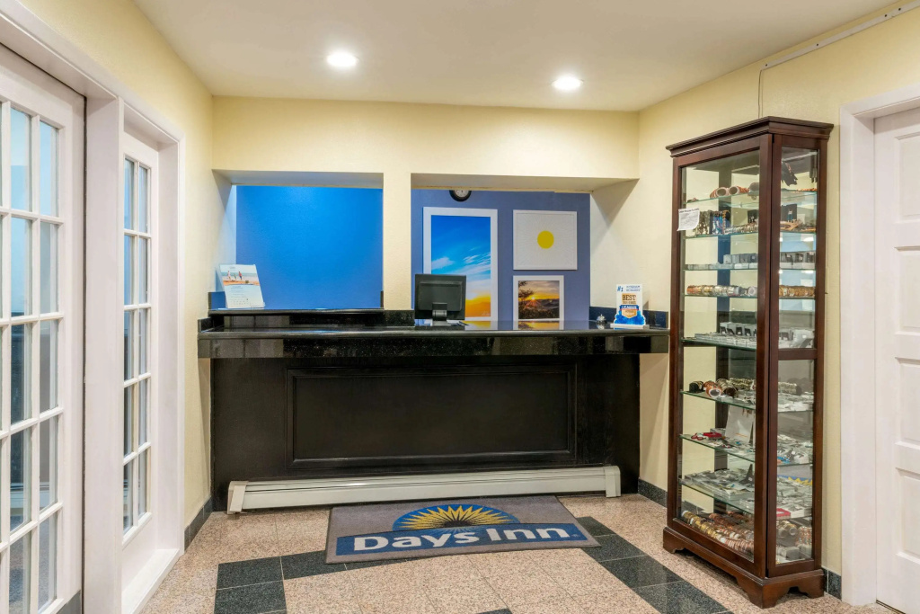 Days Inn by Wyndham Grants