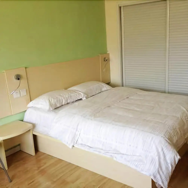 7 Days Inn