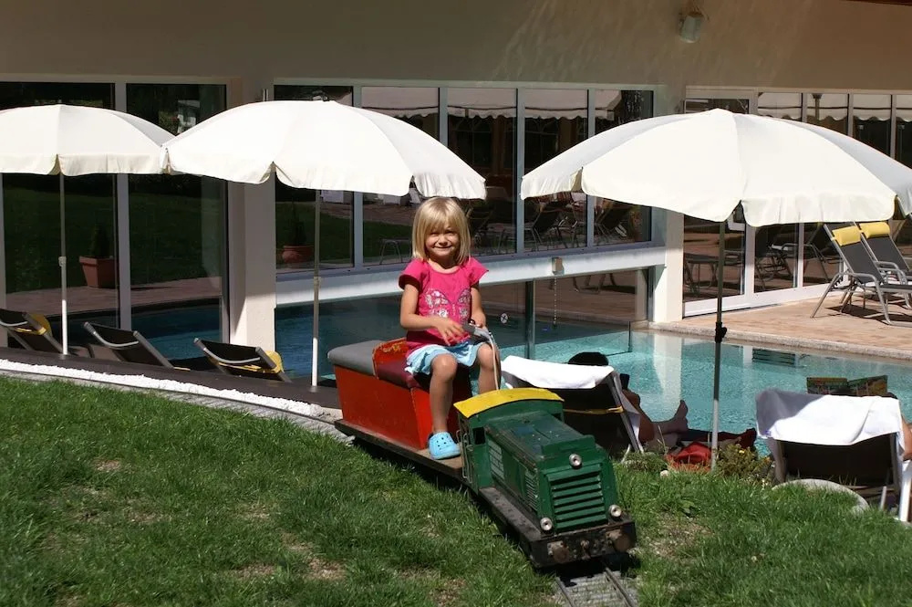 Hotel Caroline