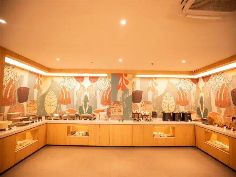 Hanting Hotel (Xinxiang Pingyuan Road)
