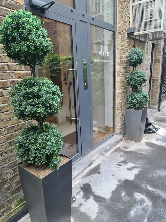 London Kensington Apartment