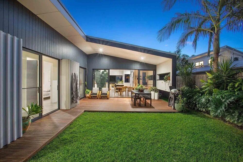 Melaleuca - luxury 4BR retreat with pool