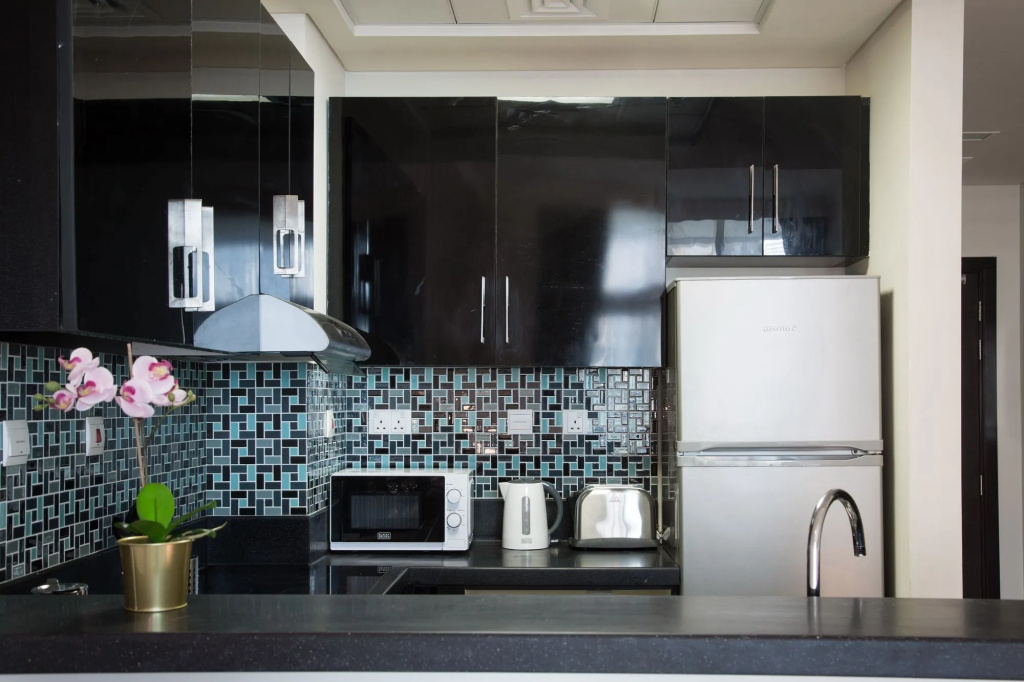 HiGuests - Studio With Incredible Sea Views, 3-min to Beach