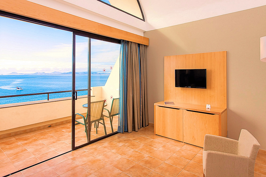 SBH Royal Monica