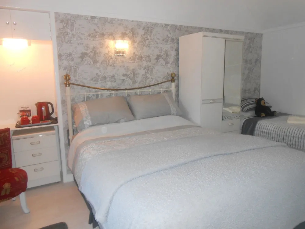 Seaview Guest House