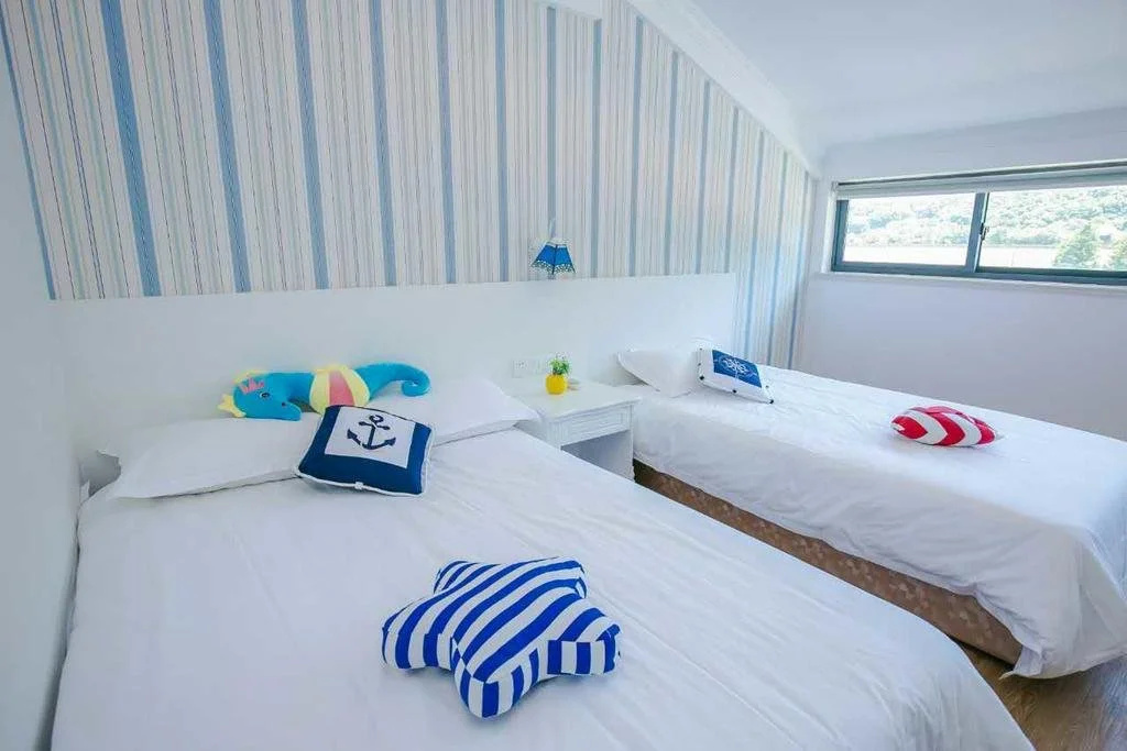 93 Hikers Hostel