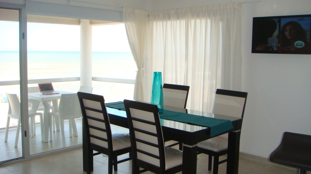 Pinamar Alquilo Departamentos Frente Al Mar 2d
