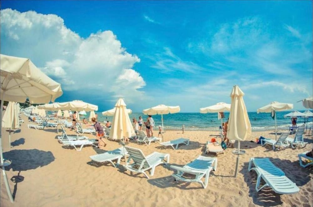 Modern 1-bed Apartment in Sort After Sveti Vlas