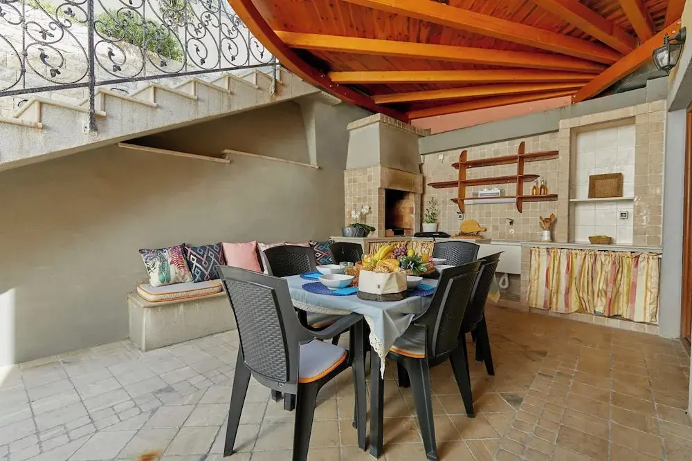 Beachfront Villa Adria - Happy Rentals