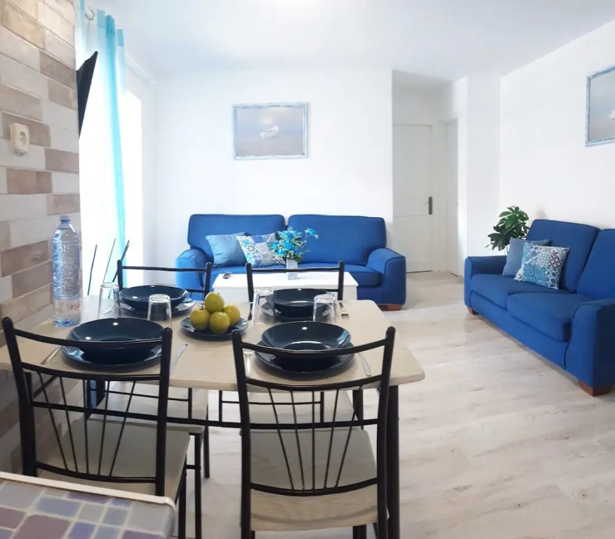 Ocean Looking Apartment