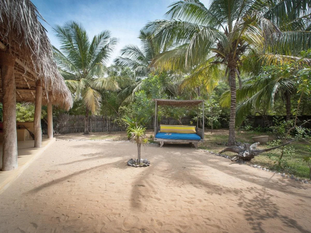 Bar Reef Resort