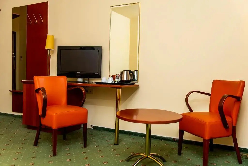 Gastland M0 Hotel & Conference Center